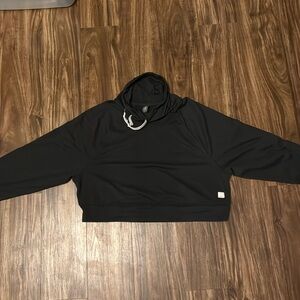 Vuori Size Small Cowl Neck Crop